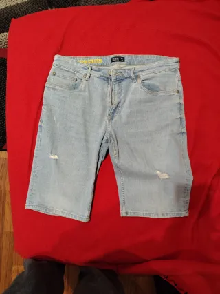 Pantalón vaquero corto azul