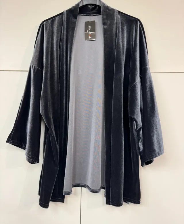 Chaqueta de terciopelo gris