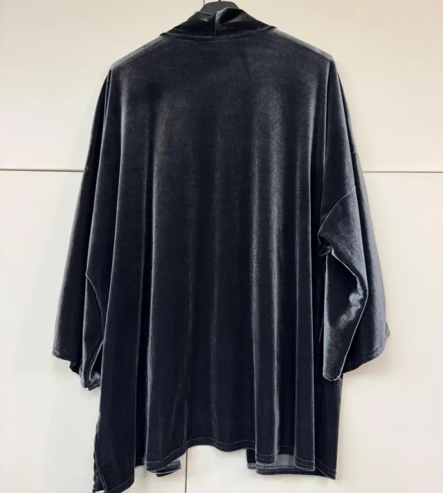 Chaqueta de terciopelo gris