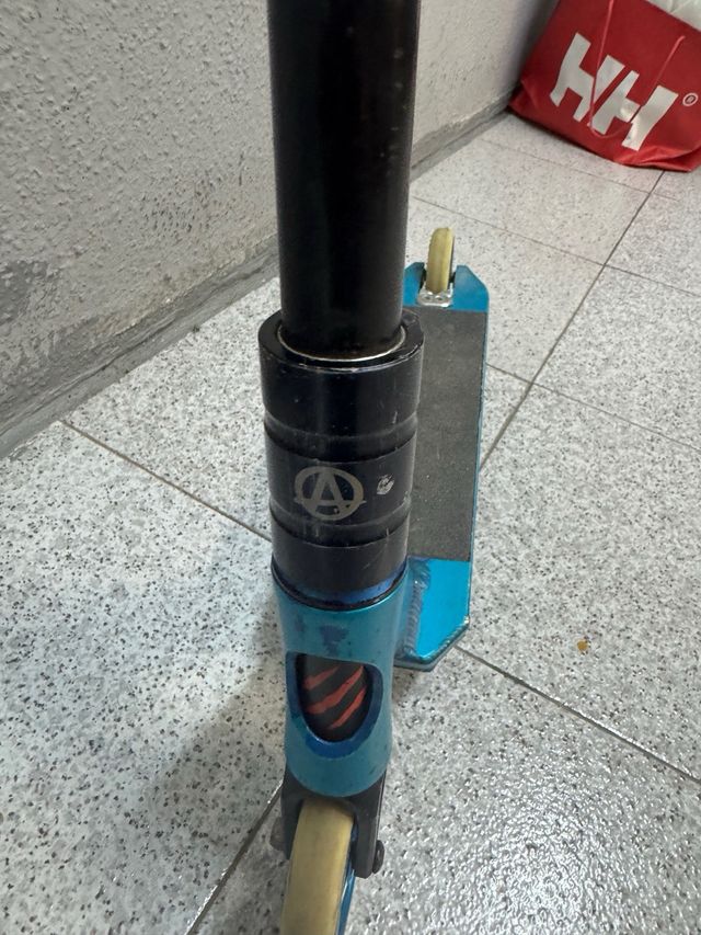 Scooter full Apex menos Orquilla Bestial Wolf