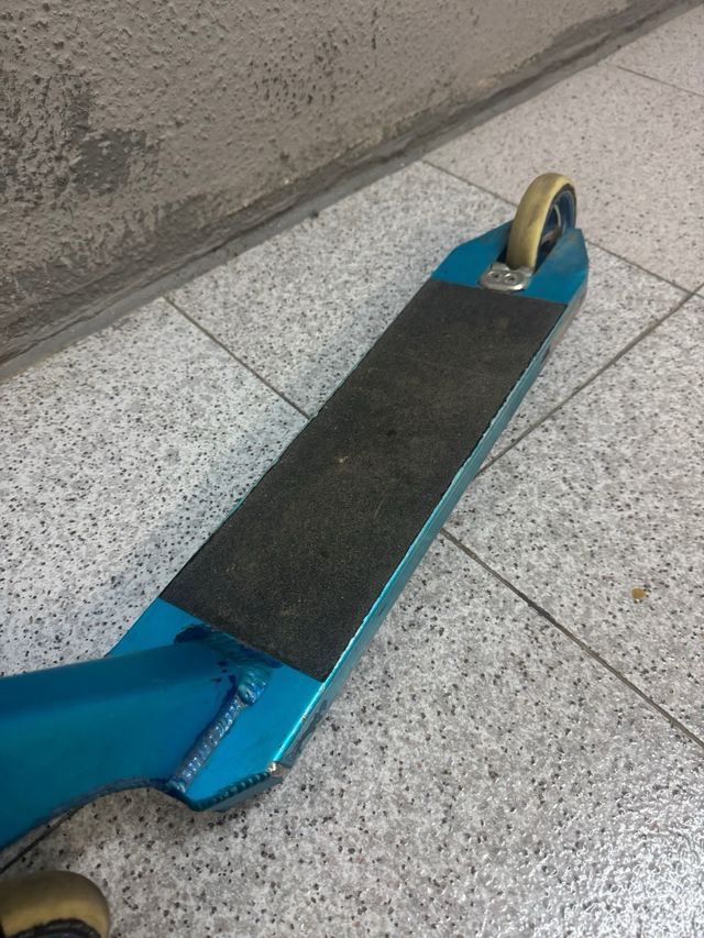 Scooter full Apex menos Orquilla Bestial Wolf