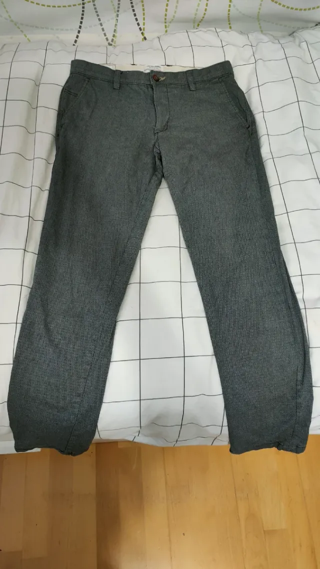Pantalón chino gris Jack & Jones