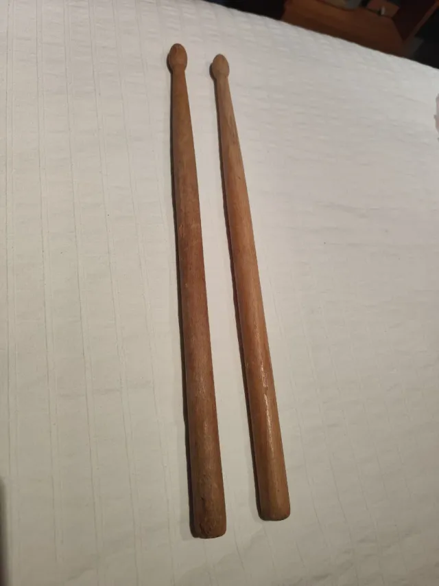 Baquetas de batería de madera