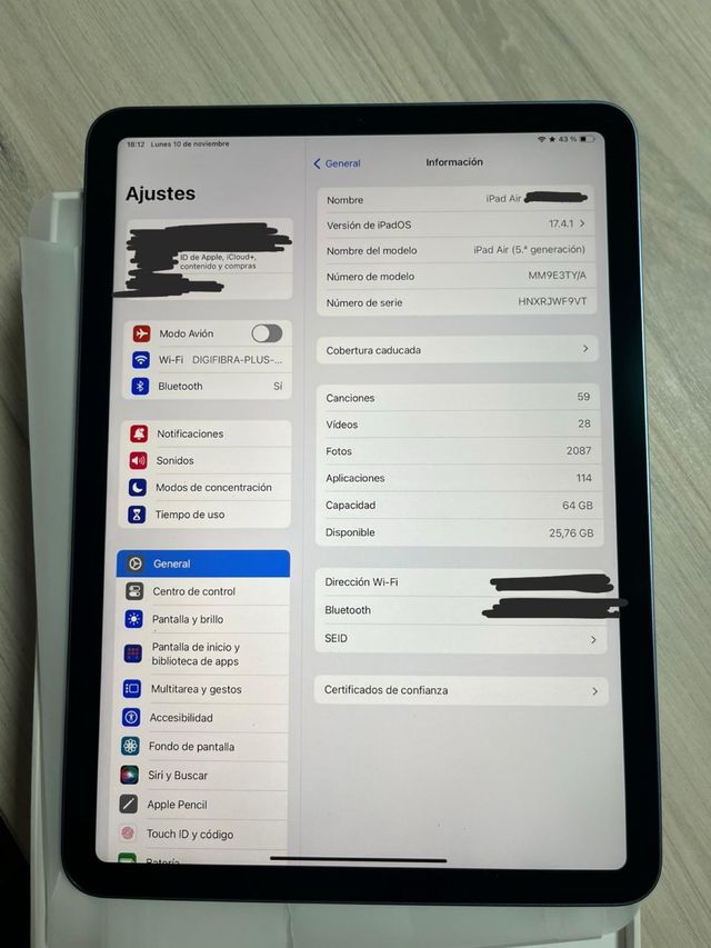 iPad Air (5th Generation) Wi-Fi 64G Azul