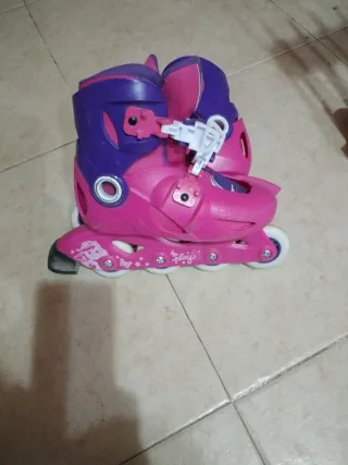 Patines en línea infantiles rosas y morados