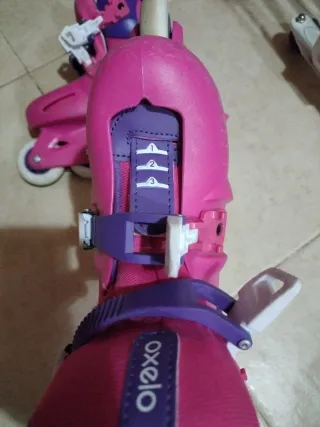 Patines en línea infantiles rosas y morados