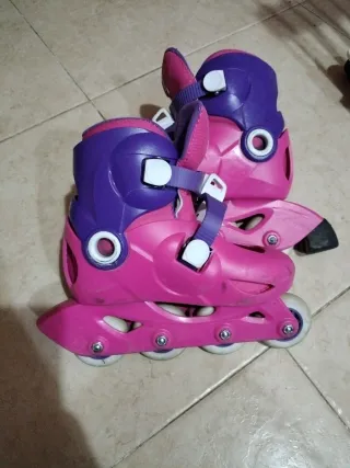 Patines en línea infantiles rosas y morados