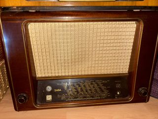 Radio Vintage SABA Madera