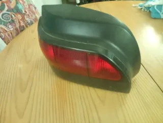 Faro Sinistro Renault Clio 89