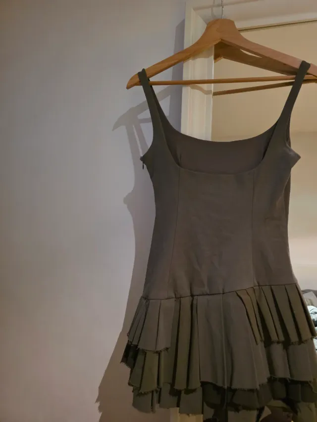 Vestido Zara tablas verde caqui