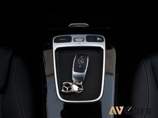 Mercedes Clase A A180d 8G-DCT 2023 automatico