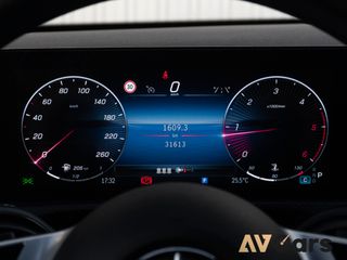 Mercedes Clase A A180d 8G-DCT 2023 automatico