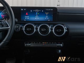 Mercedes Clase A A180d 8G-DCT 2023 automatico