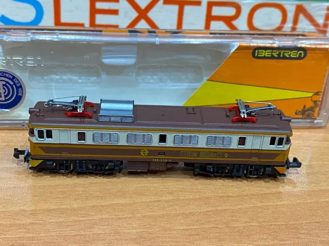 Locomotora Ibertren Estrella 2N Ref 973