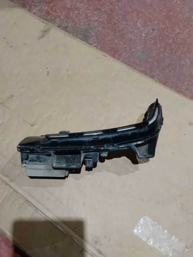 DS DS7 Crossback Faro Izquierdo