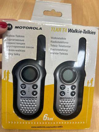 2 Walkie Talkies Motorola Plata y Negro