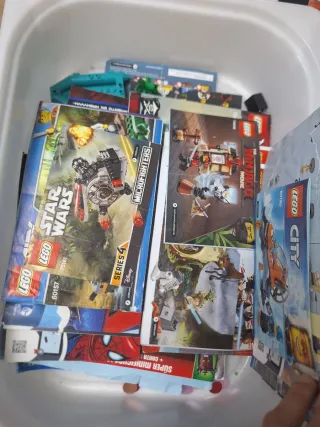 caja lego mas caja con instrucciones.