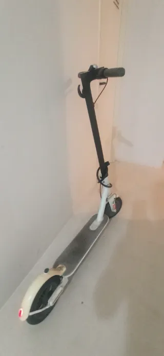 Patinete Eléctrico Xiaomi M365 en bien estado