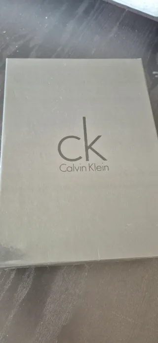 Sandalias cuña Calvin Klein negras