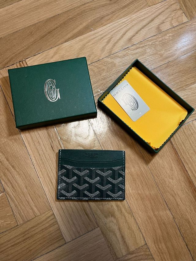 Tarjetero Goyard Verde Oscuro con Caja