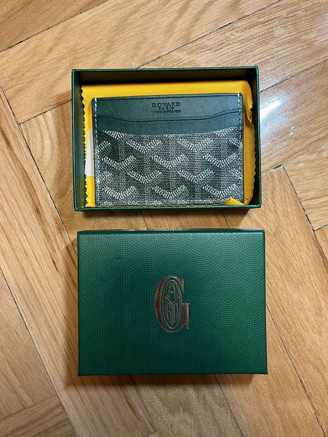 Tarjetero Goyard Verde Oscuro con Caja