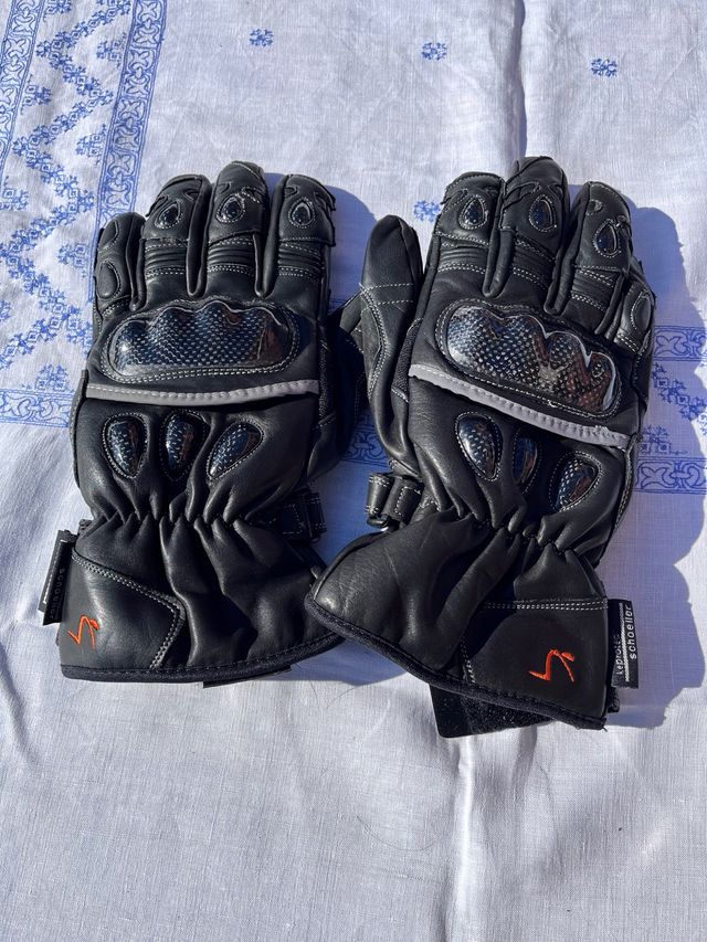 Guantes de moto negros cuero