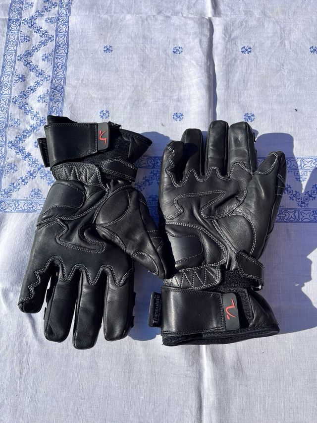 Guantes de moto negros cuero