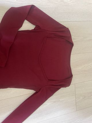 Vestido granate manga larga