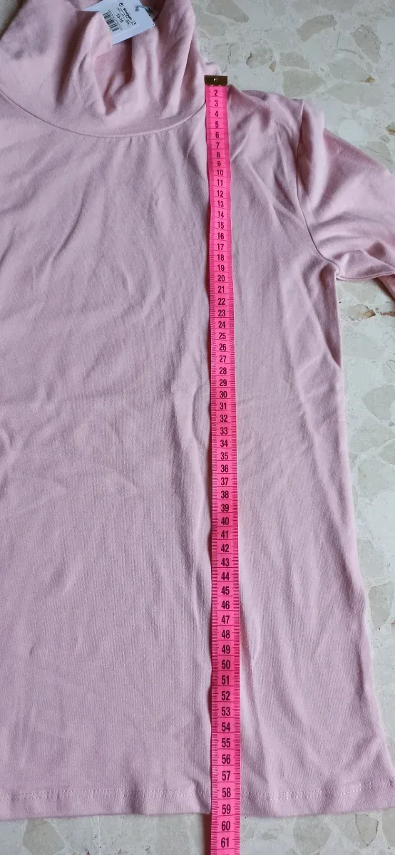 Jersey cuello cisne rosa T15/16 años a estrenar