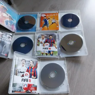 Set PS3 con accesorios y juegos