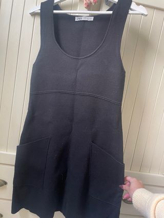 Vestido Zara Negro con Bolsillos