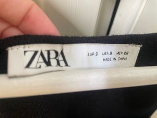 Vestido Zara Negro con Bolsillos
