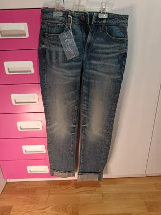 Pantalón vaquero G-Star Raw.  Talla W26 L32
