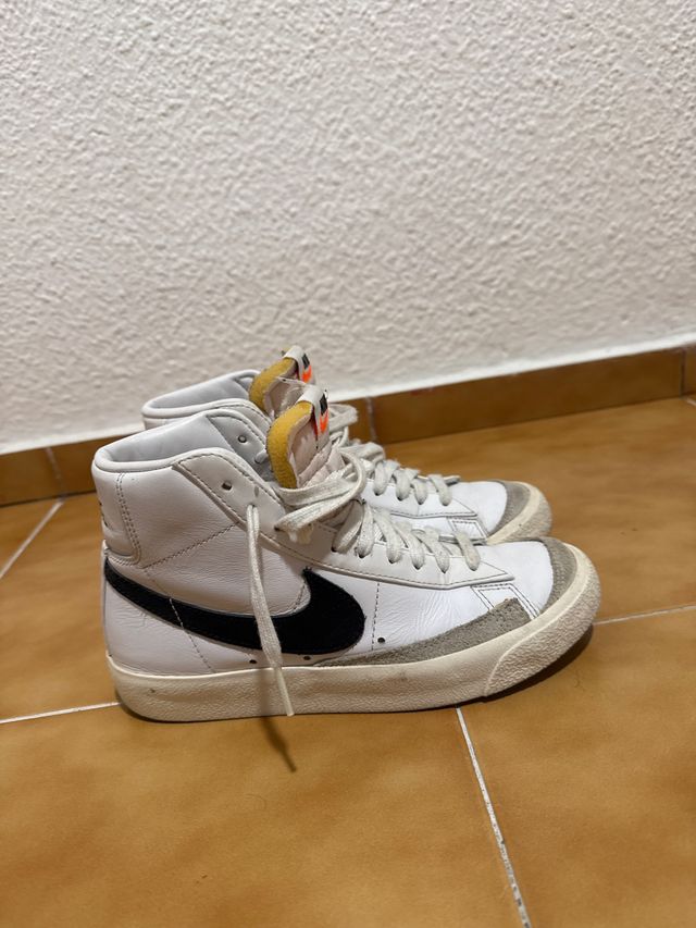 Zapatillas Nike Blazer Mid '77 Blancas