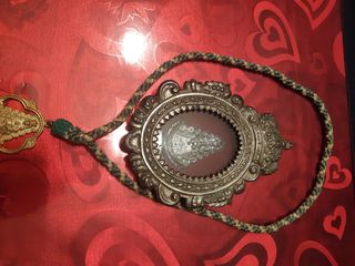 ROCIEROS Relicario Virgen del Rocio y medalla Roci