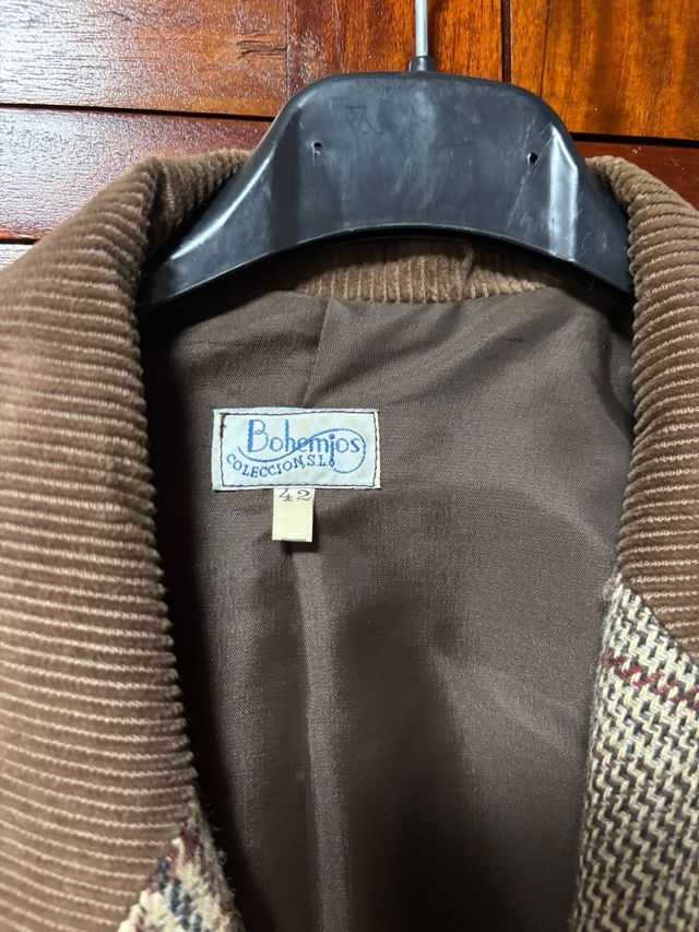 Chaqueta de mujer cuadros marrón