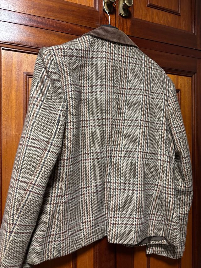 Chaqueta de mujer cuadros marrón