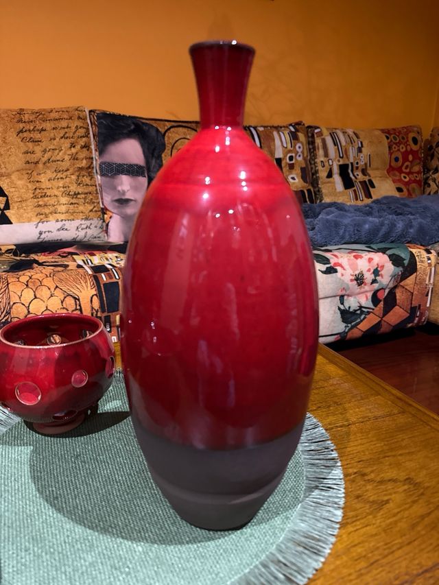 Rulo: jarrones, portavelas, bandejas y bombonera.