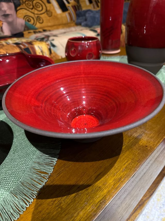 Rulo: jarrones, portavelas, bandejas y bombonera.