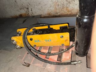 Martillo Hidráulico con Gas 10-350 minigiratoria