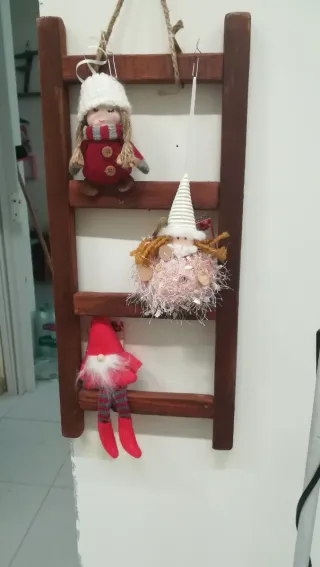 Scaletta decorativa in legno