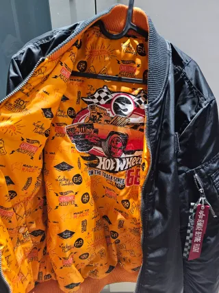 Alpha Industries Bomber Hot Wheels Negra Naranja