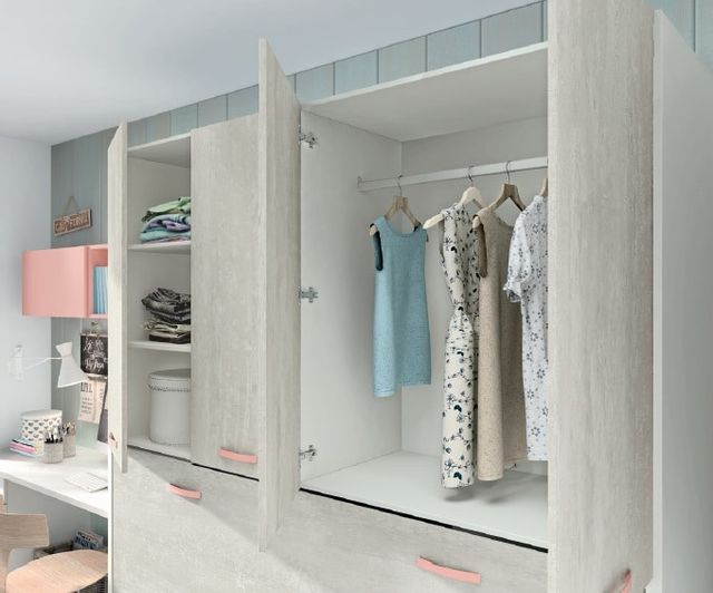 Cama abatible con armario superior