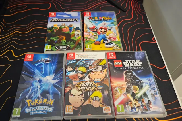 Consola Nintendo Switch Azul y Naranja