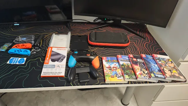 Consola Nintendo Switch Azul y Naranja