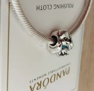 Charm Dama de la Dama y el Vagabundo de Disney