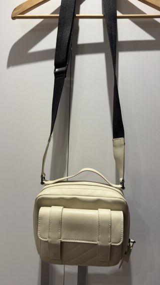 Bolso ZARA Hombro/Bandolera Beige