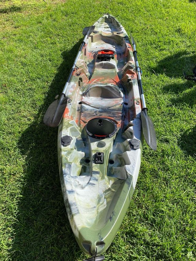 Kayak de pesca biplaza camuflaje