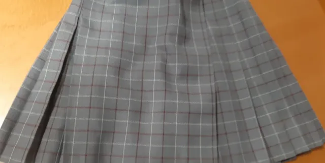 Falda uniforme colegio La Salle a cuadros