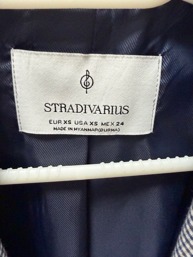 Americana cuadros Stradivarius mujer